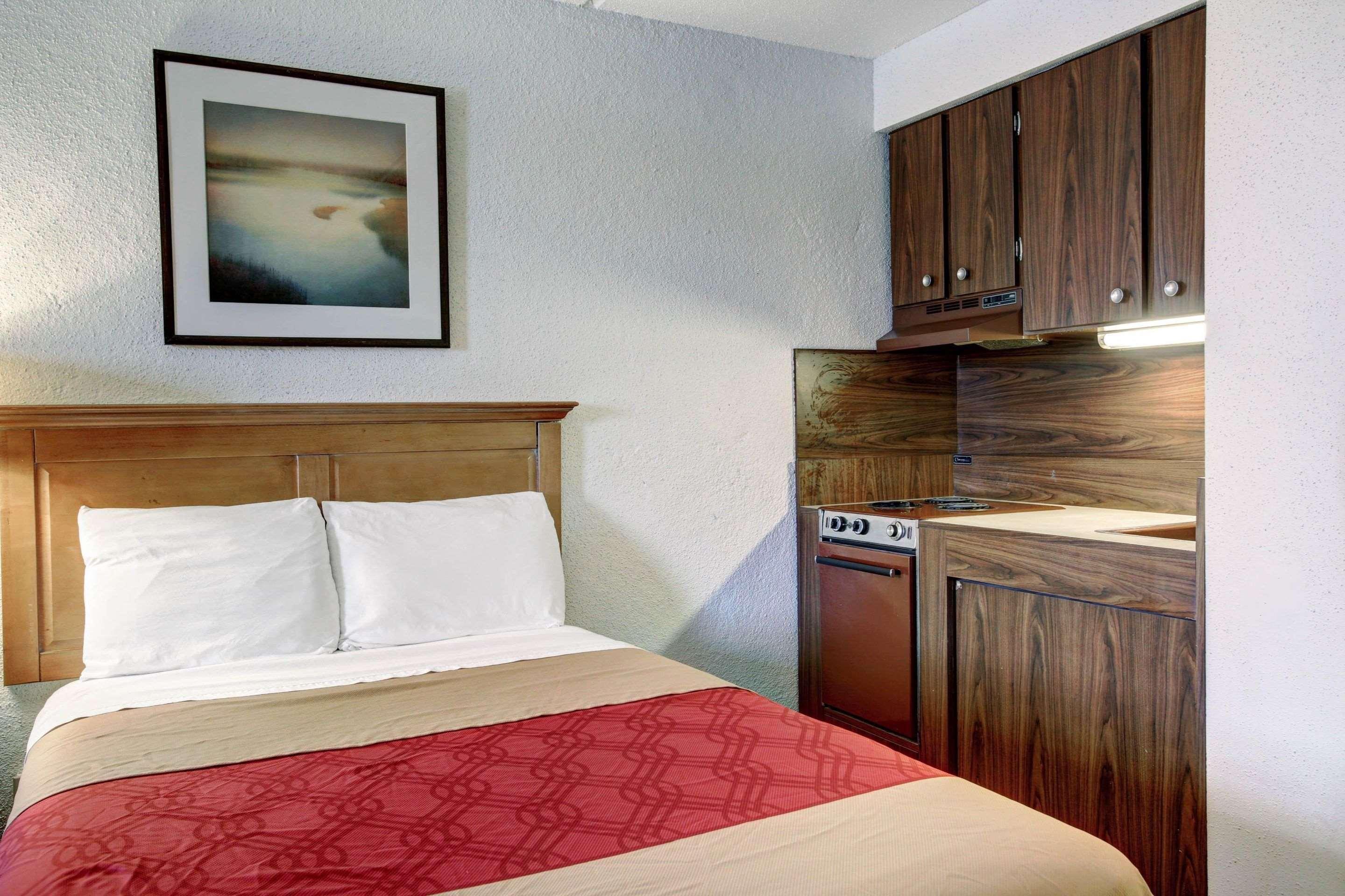 Rodeway Inn New Braunfels Exteriör bild